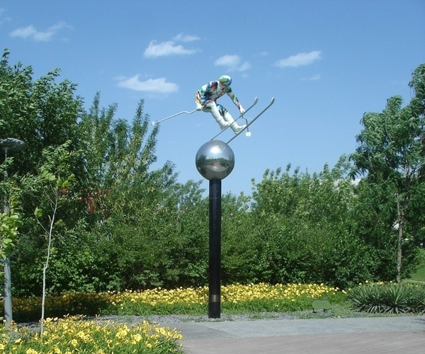 滑雪者.jpg 滑雪者.jpg